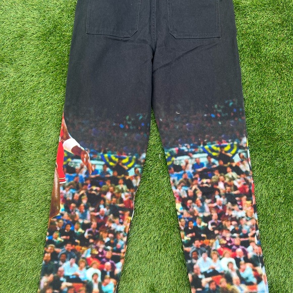 HF0045-010 | Men’s Air Jordan Printed Twill Pants | Dunk Contest | Relaxed - Picture 10 of 13